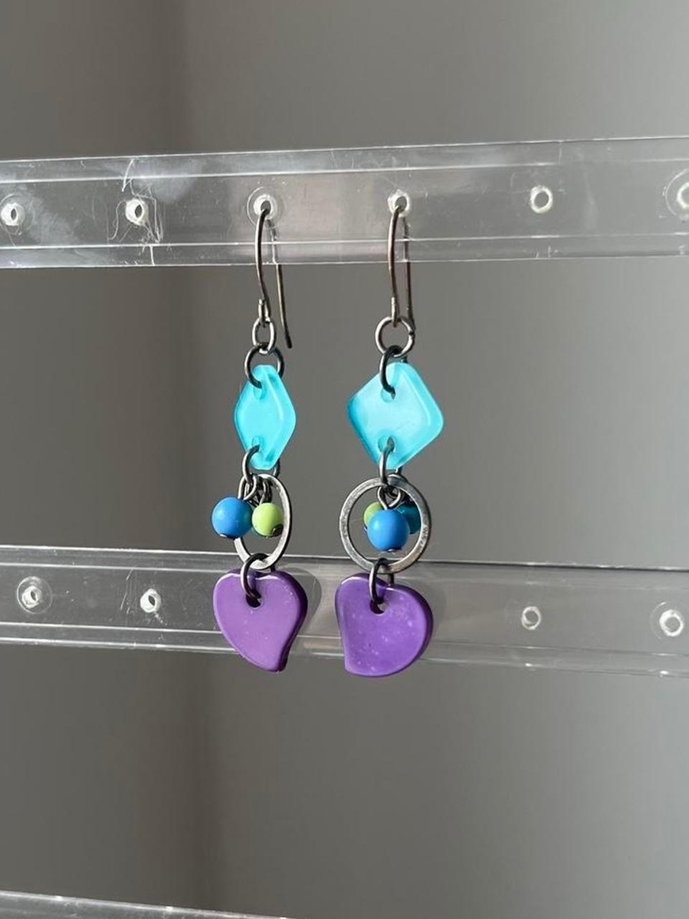 vintage blue and purple dangly earrings, silver hardware